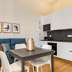 Lagrange Apartments